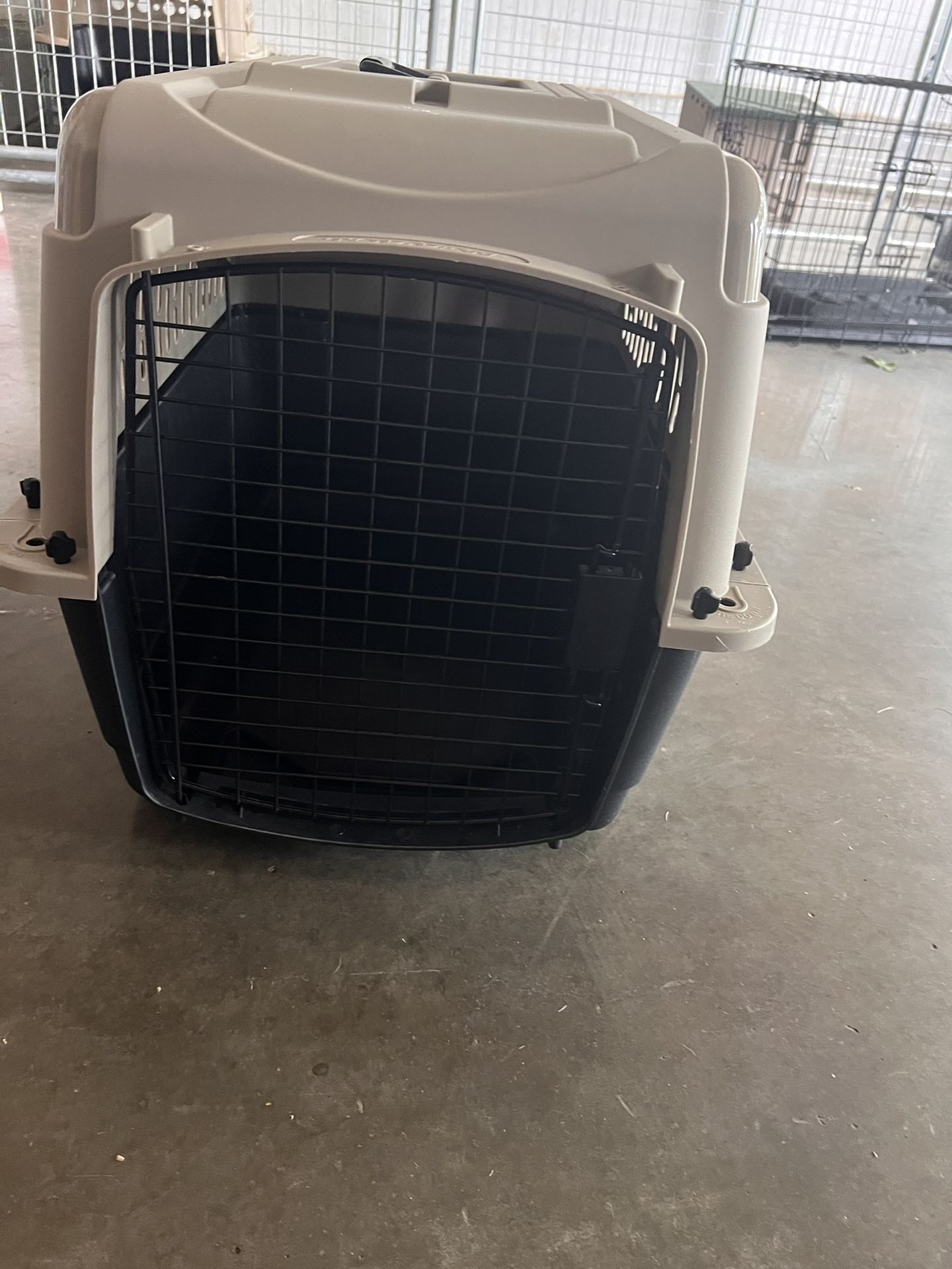 Small Dog Crate 