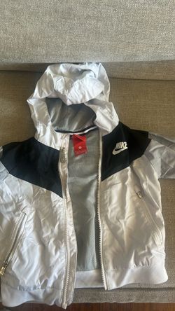 Nike Boys 3T Windbreaker Jacket