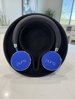 PURO BT2200 Studio Grade Kids Wireless Sound Reducing Headphones