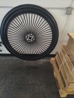 Wall Decor 46" Diameter 