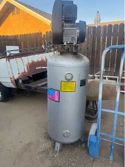 60 gallons air compressor 220 volts