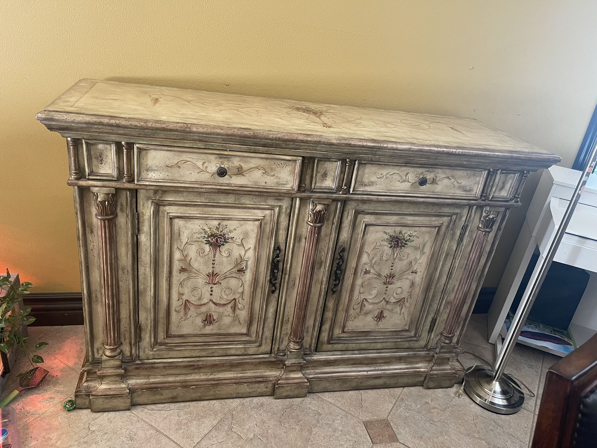 Dining Room Buffet Cabinet
