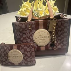 Coach Small Bag And Wallet 