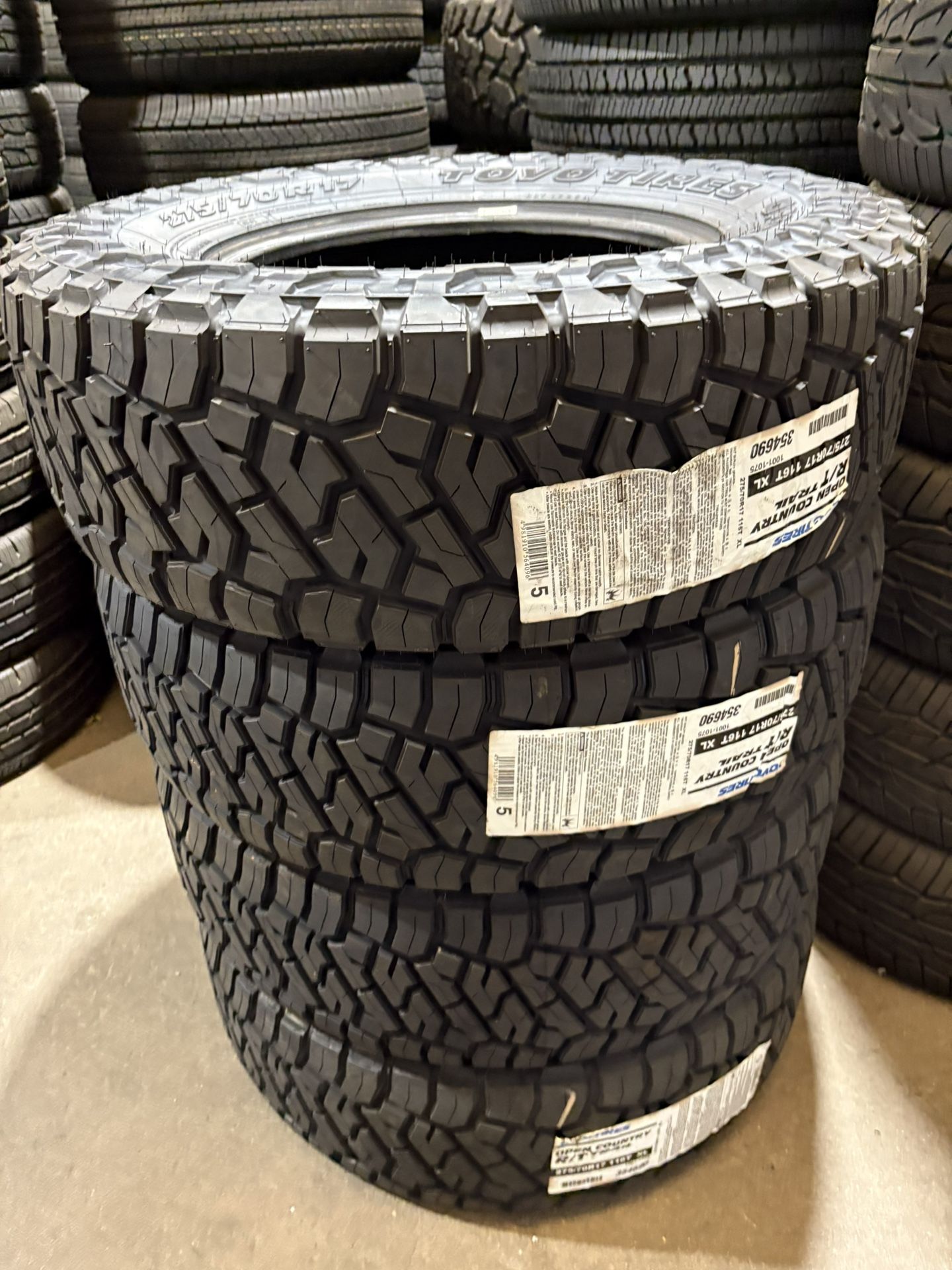 P275/70r17 Toyo Open Coutry R/T Tires Available