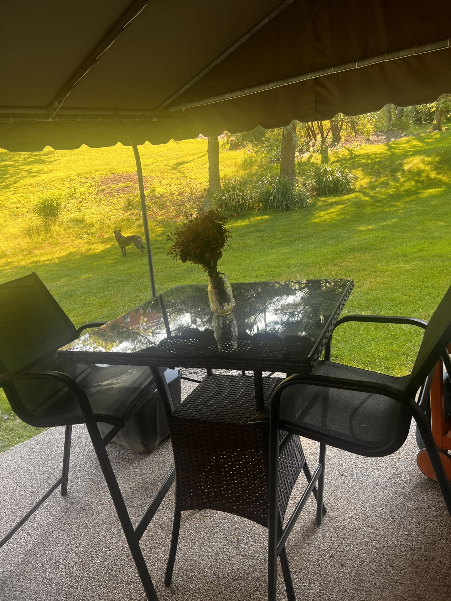 Patio High top Table And Chairs