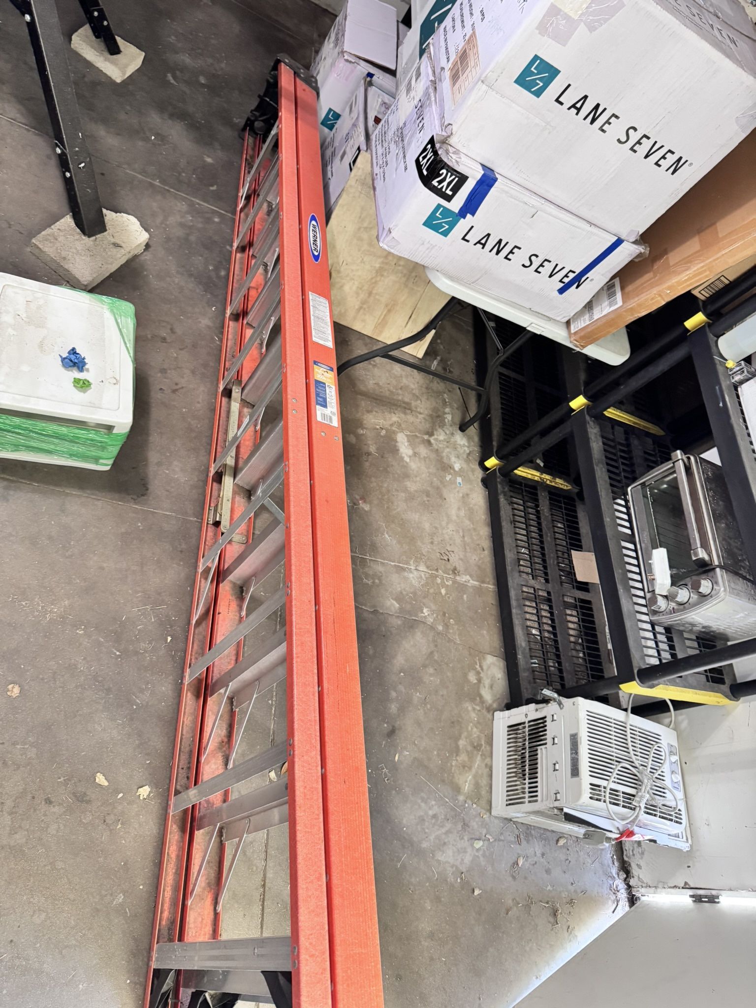 Werner Fiberglass Professional Grade 10ft Ladder