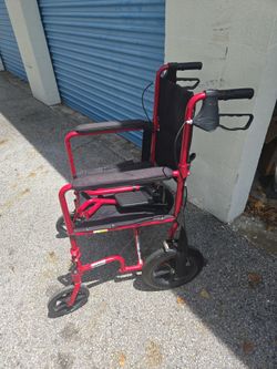 Lightweight -Drive wheelchair