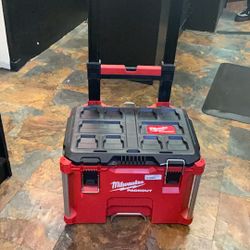 Milwaukee Pack out W/ Tools. 6 Total. 