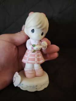 PRECIOUS MOMENTS FIGURINE
