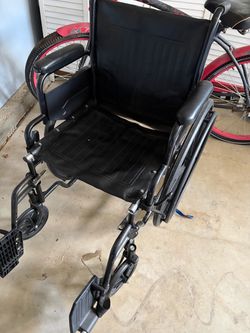 Standard Folding Wheelchair with Footrests