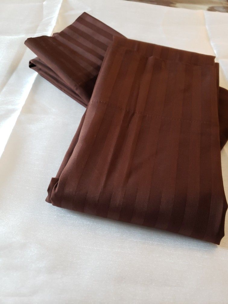 Pillow Cases King Size Chocolate Color