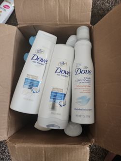 Box of 17 DOVE SHAMPOO AND CONDITIONER