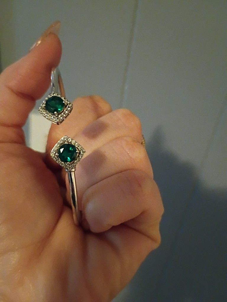 Emerald Bracelet