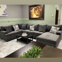 Grey 3 Piece Sectional ‼️week End Special ‼️
