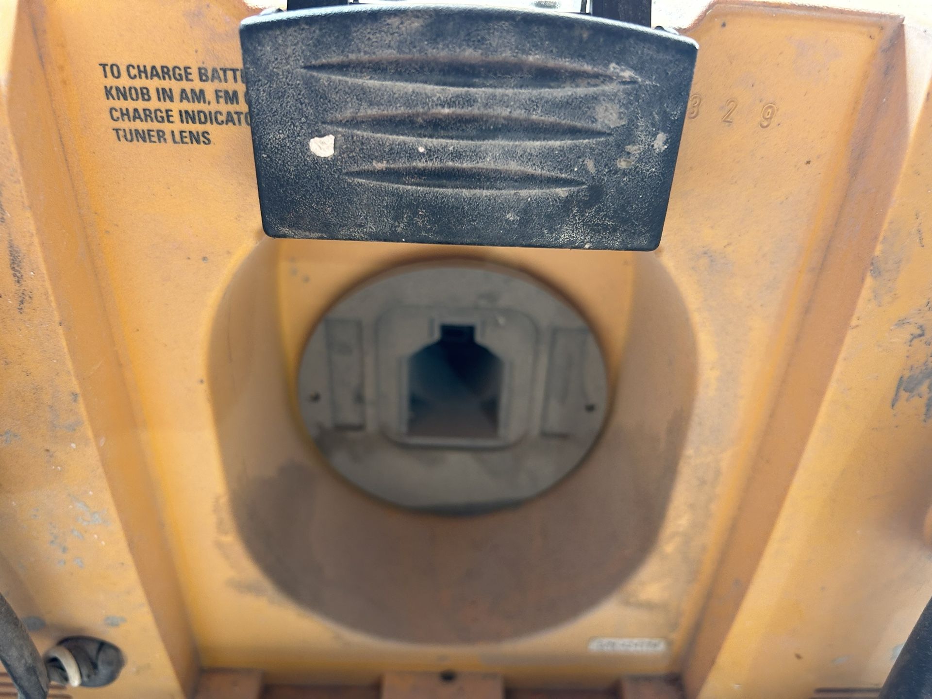 Dewalt Radio An Charger 