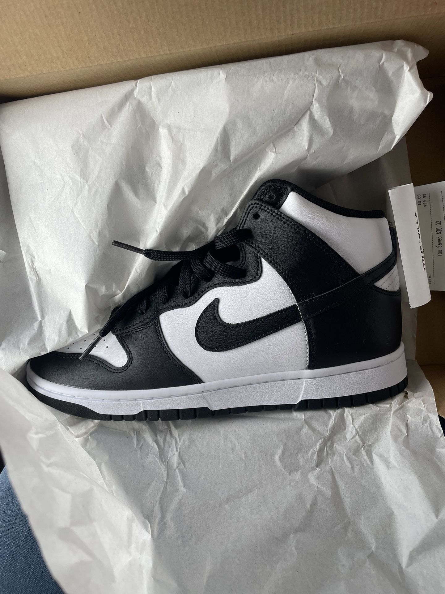 Nike Dunks Black And White 