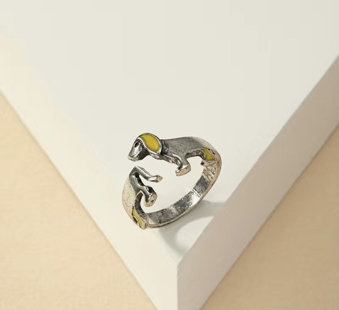 Dachshund Ring
