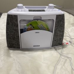 JENSEN Portable Bluetooth CD Music System 