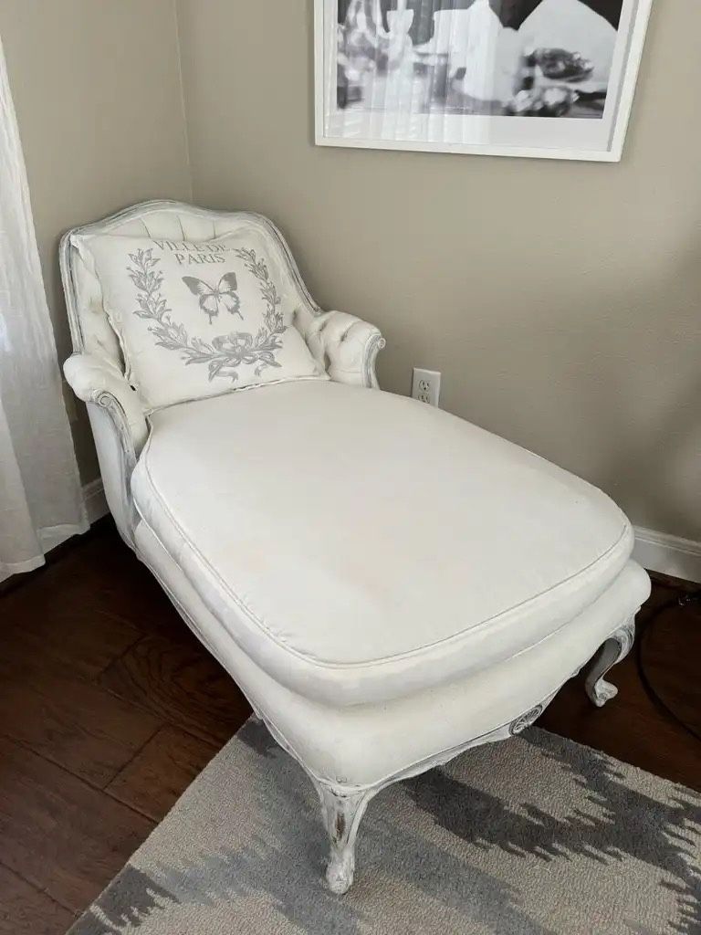 Vintage French Chaise Lounge Chair