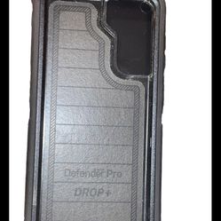 OtterBox Defender Case for Samsung Galaxy S21 5G - Black