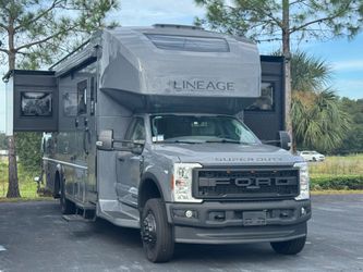 Grand Design Lineage 31ZW