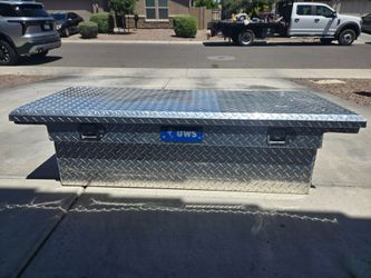 UWS truck bed tool box