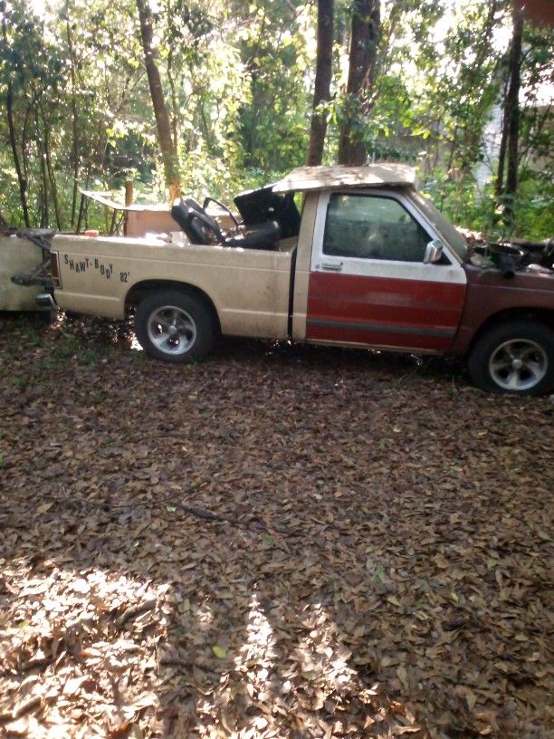 1982 Chevy S10 Tahoe