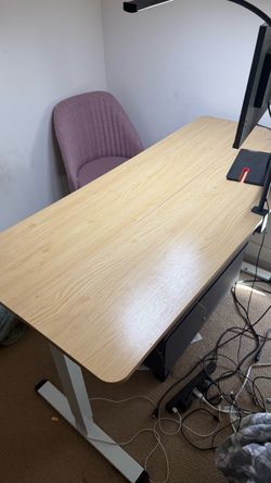 Adjustable height table