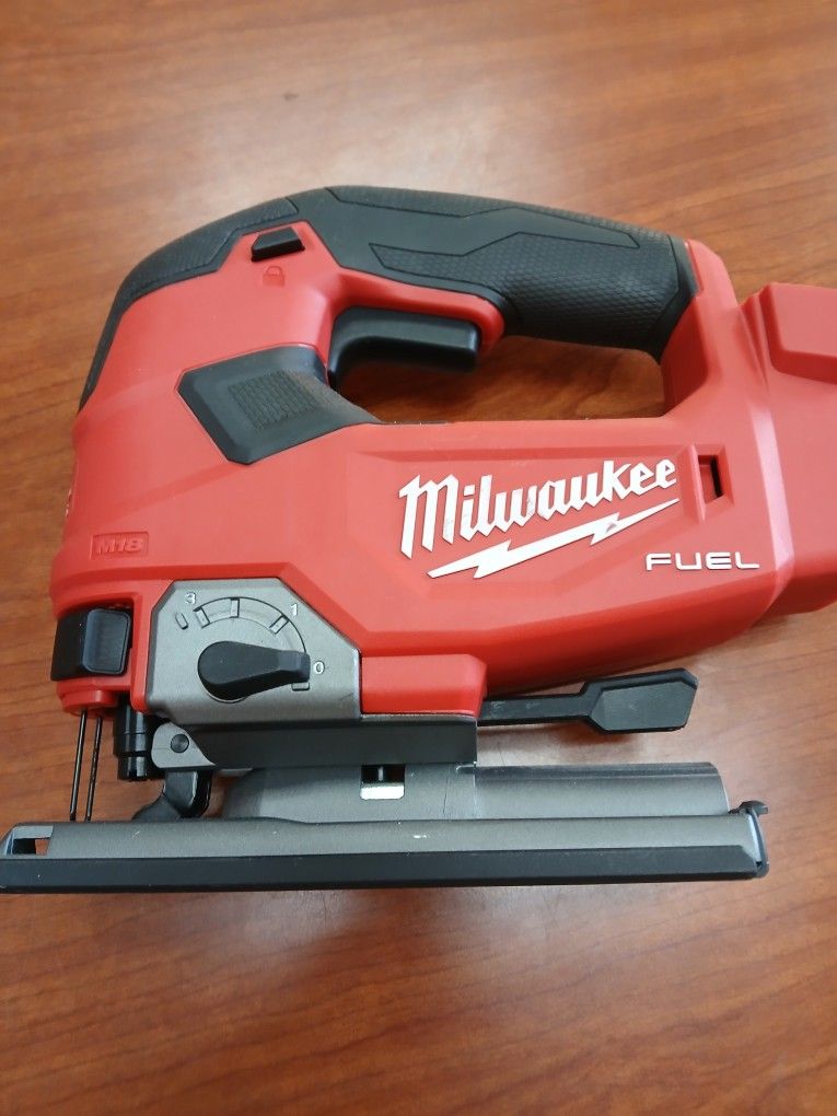 Milwaukee Jig Saw FUEL NEW