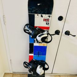 148cm Snowboard with Burton Bindings 