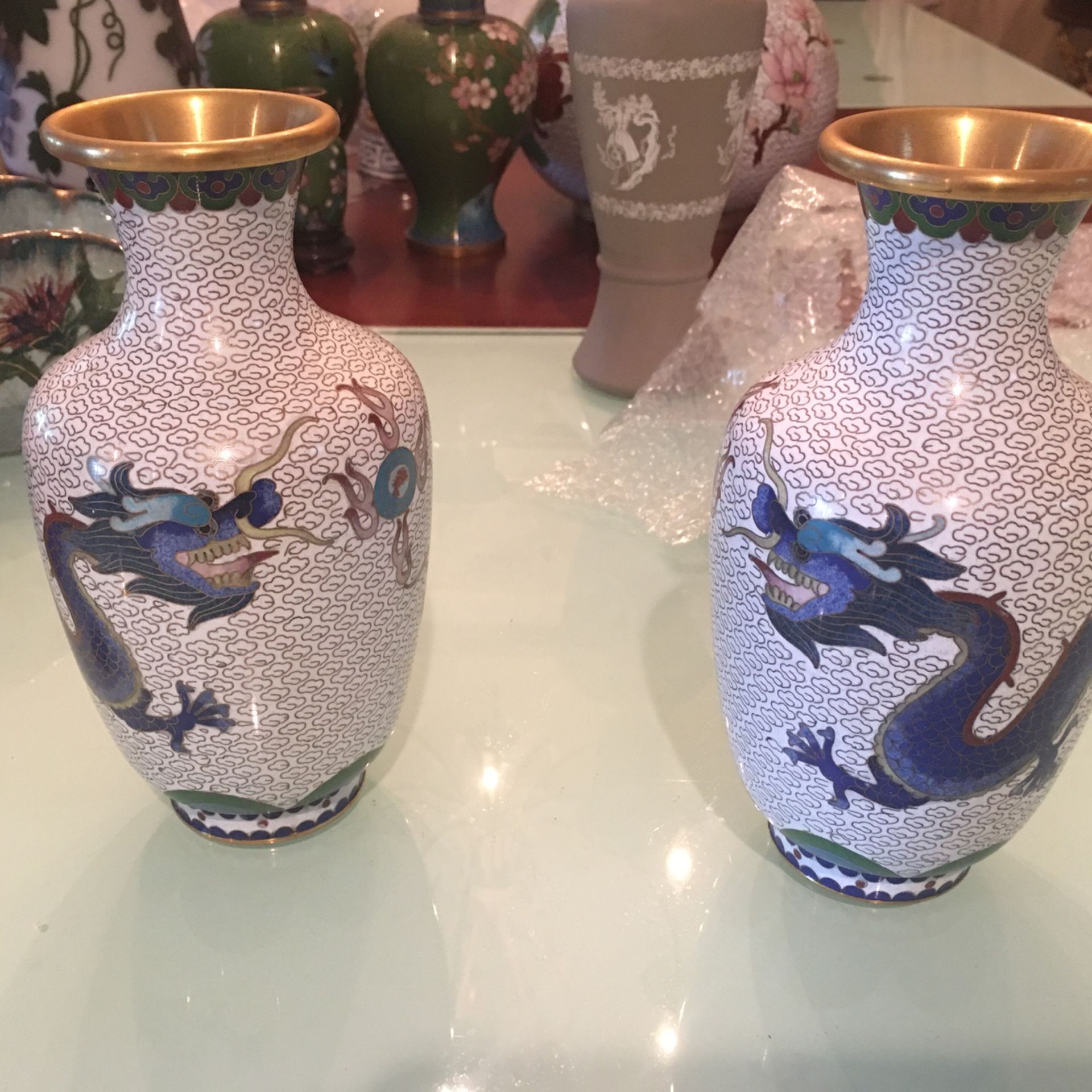 Chinese Antique Dragon Vase