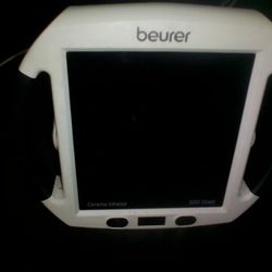 BEURER IL-50 HEAT LAMP