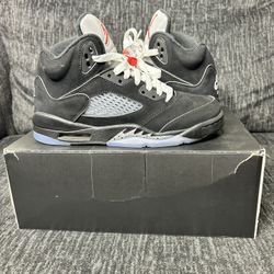 Jordan 5 retro OG black metallic Reimagined
