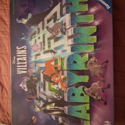 DISNEY VILLAINS LABYRINTH BRAND NEW ASKING ONLY  $20.00 CHRISTMAS GIFT 