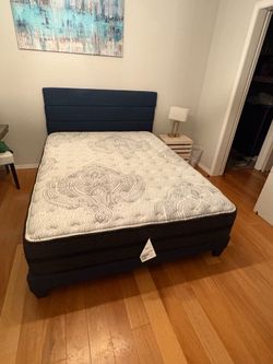 Queen Bed and frame Like New