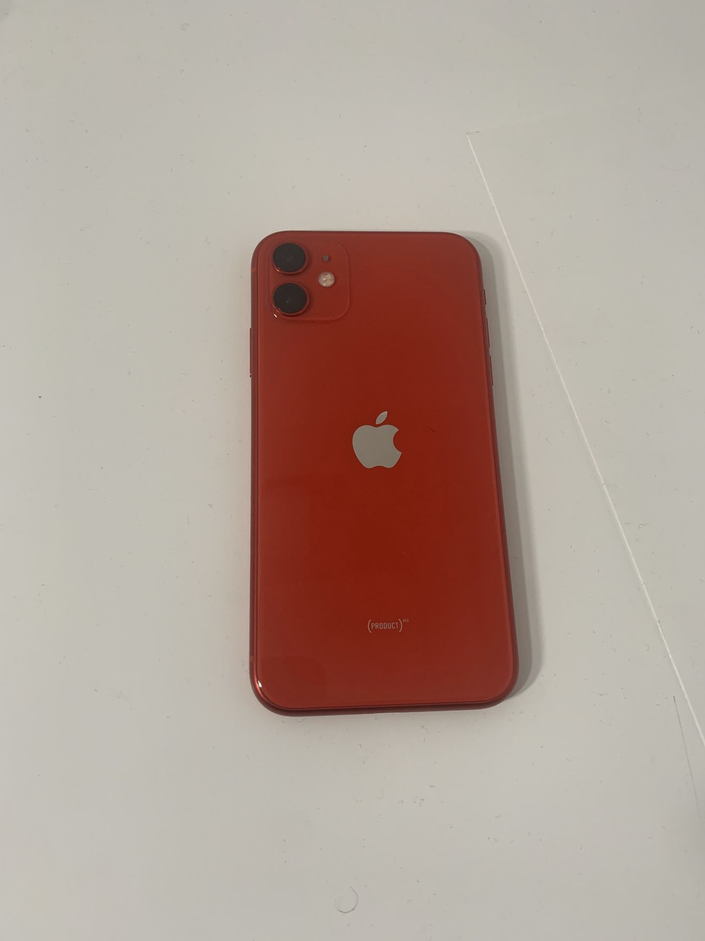 Apple IPhone 11 64gb + Apple AirPods