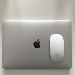 MacBook Air 2020 + Magic Mouse 2