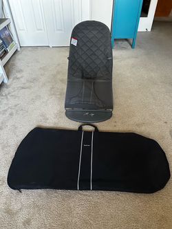 Baby Bjorn Bouncer + Travel Case - Excellent Condition