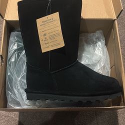 YOUTH size 4 Bear paw Boots