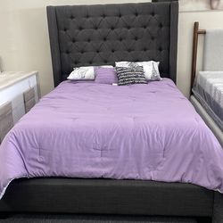 Morrow Queen Bed Heirloom charcoal