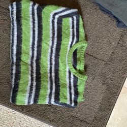 RVCA Super Fuzzy Comfy Sweater Brand New Cond!