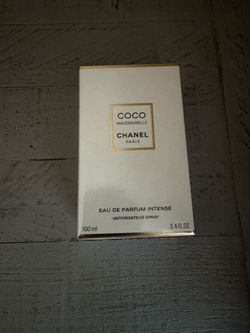 Coco Mademoiselle Chanel Paris