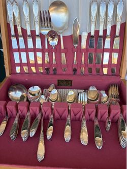 Flatware silver plated service of 8