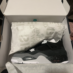 Jordan 4 Retro Fear