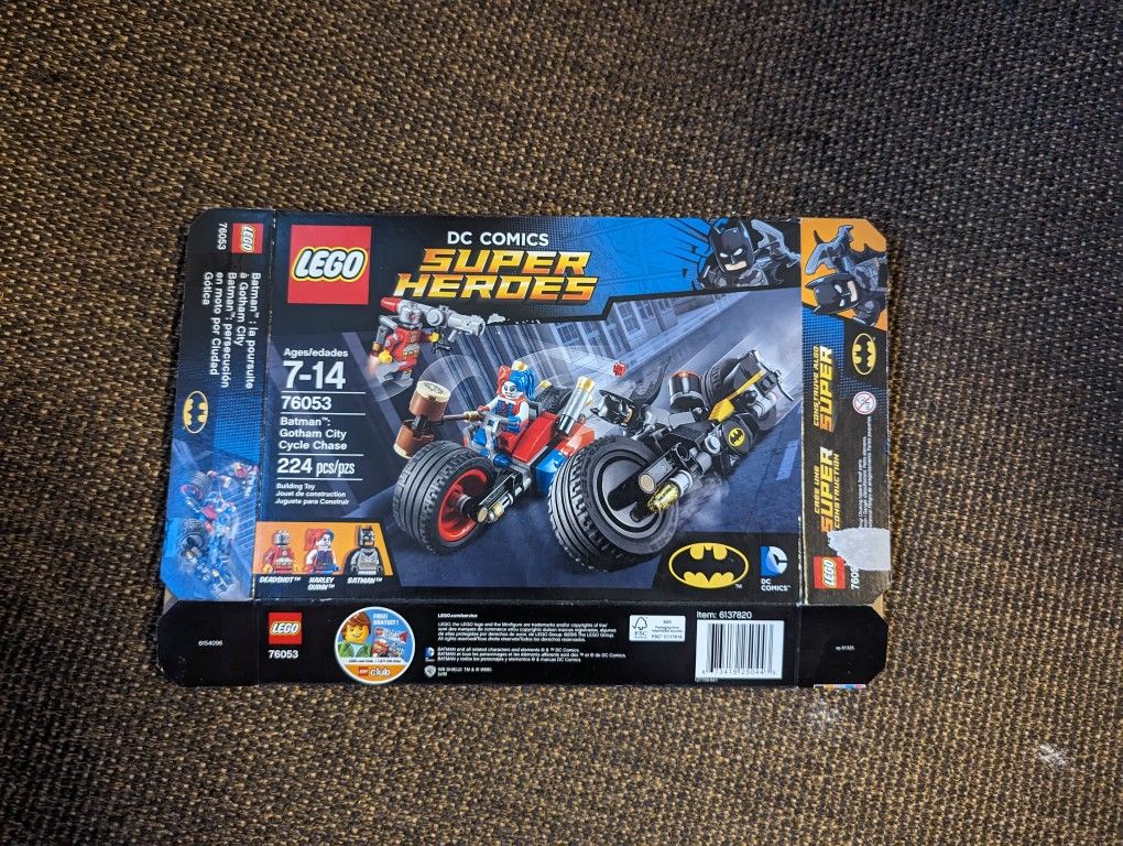 Lego DC Superheroes Batman Gotham City Cycle Chase 76053