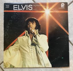 Elvis Presley Lp Record ~Elvis You’ll Never Walk Alone 