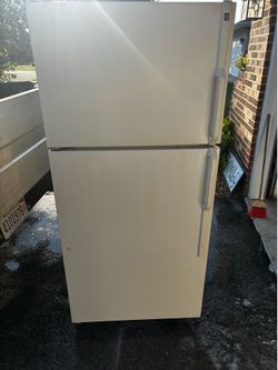 GE refrigerator