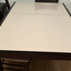 Dining Room Table By Casablanca