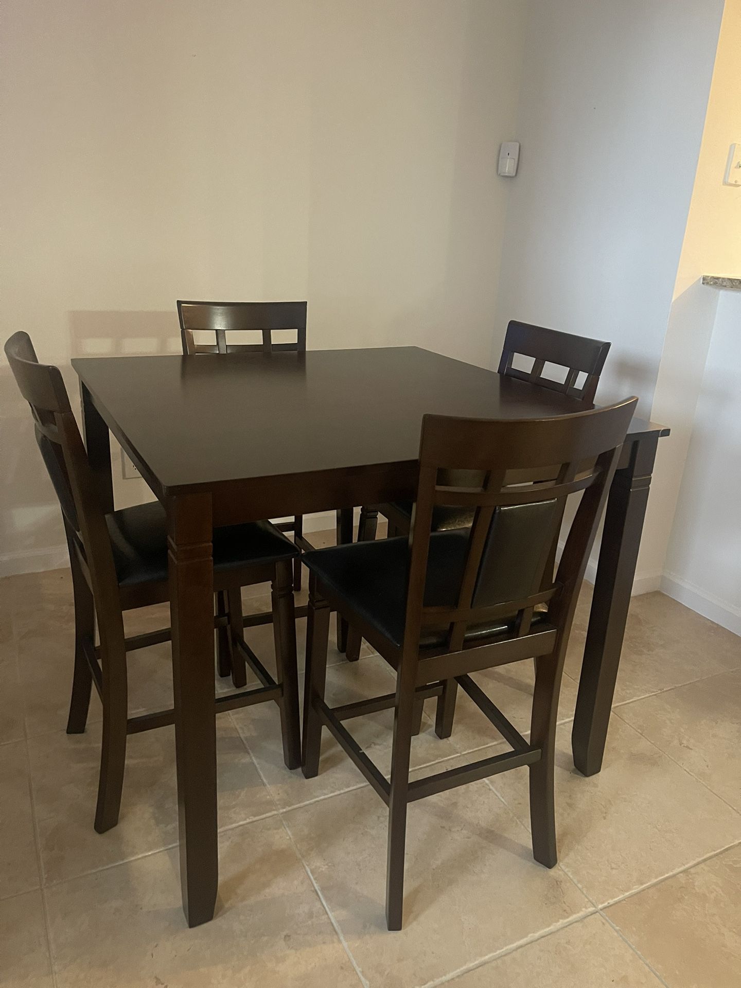Dining -kitchen Table With Chairs