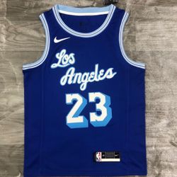 Los Angeles Lakers LeBron James Harden